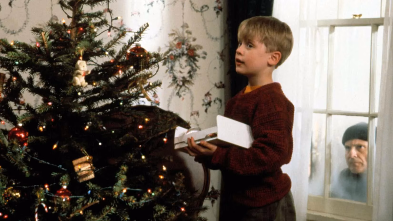 home-alone-35th-anniversary-culkin-columbus-reveal-epic-sequel-ideas-image-2