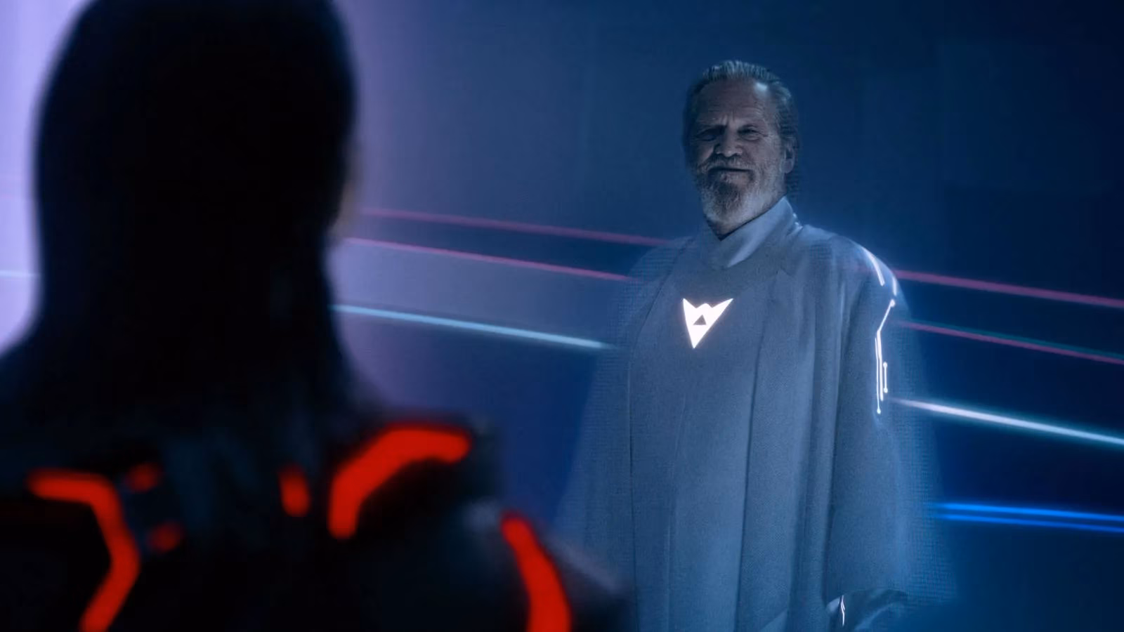 i-waited-15-years-for-a-tron-legacy-sequel-but-tron-ares-boldly-ditched-sam-and-quorra-and-it-works-image-1